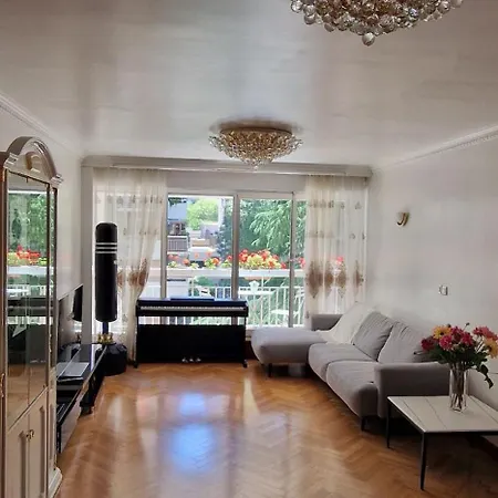 Parisien Et Familial De 90m2 Appartamento *
